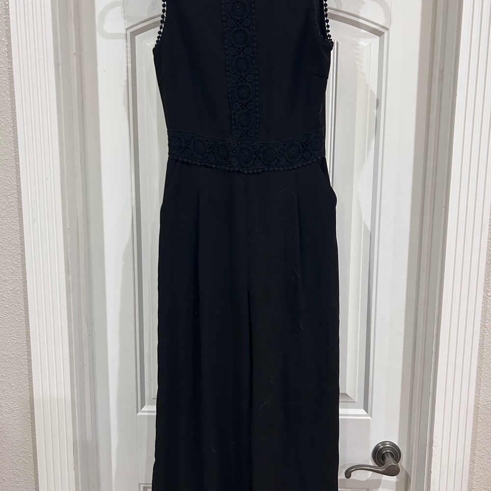Zara Elegant Black Sleeveless Jumpsuit